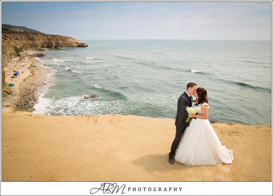sunset-cliffs-the-ultimate-skybox-san-diego-wedding-photographer-0004 Sunset Cliffs | The Ultimate Skybox | San Diego | Krystel + Ben’s Wedding Photography