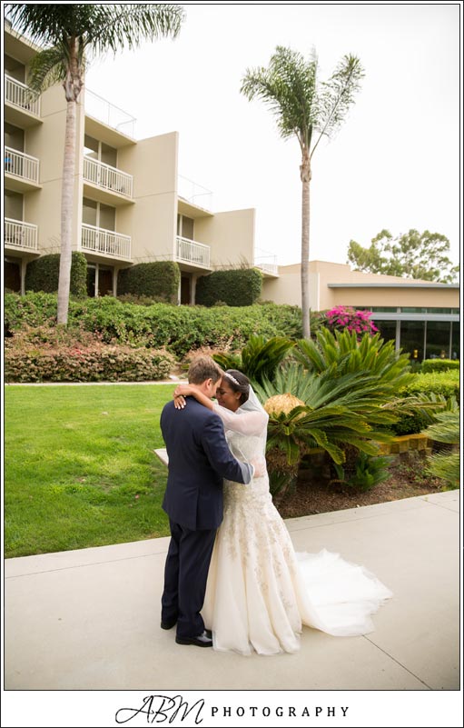 torrey-pines-hilton-san-diego-wedding-photographer-0014 Torrey Pines Hilton | La Jolla | Tracy + Nate’s Wedding Photography
