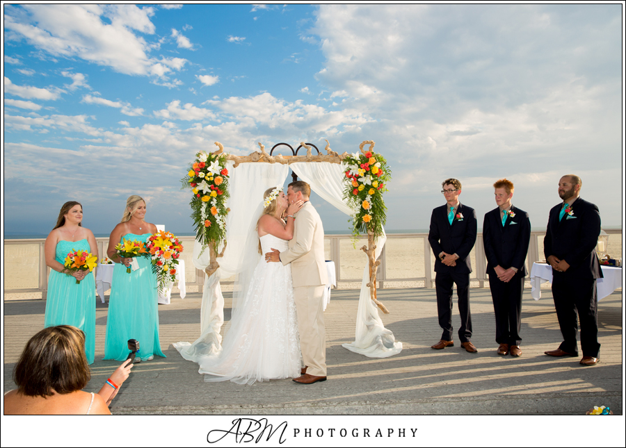 breakers-beach-san-diego-wedding-photographer-0025 Breakers Beach | Coronado | Shawnee + Craig’s Wedding Photography