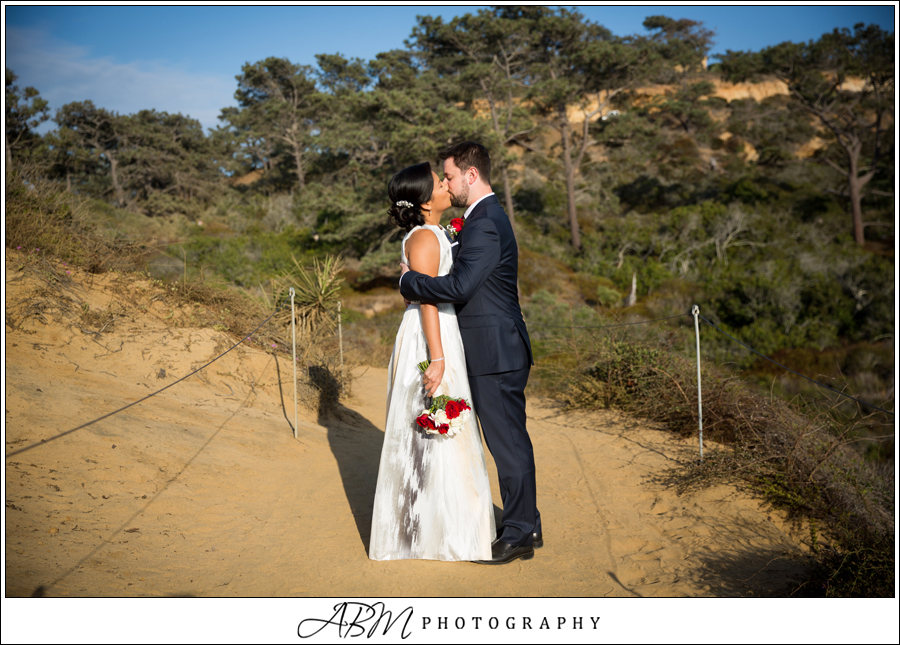 elopement-san-diego-wedding-photographer-0013 Torrey Pines | La Jolla | Yonju + Ryan’s Wedding Photography