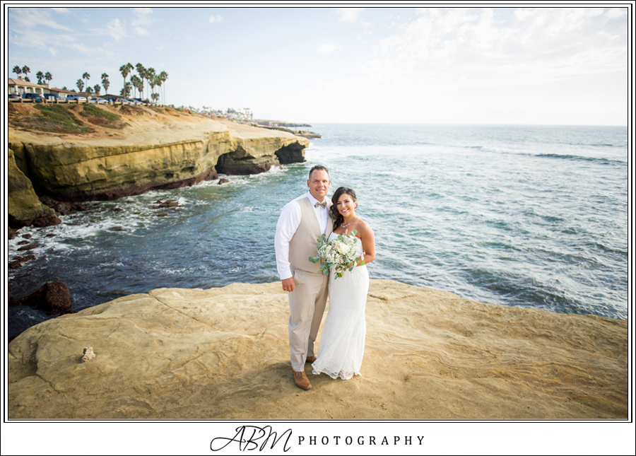 elopement-sunset-cliffs-san-diego-wedding-photographer-0025 Sunset Cliffs | Point Loma | Soche + Steven’s Wedding Photography