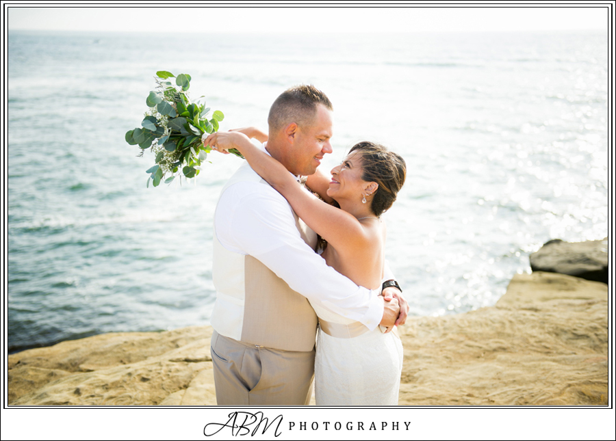 elopement-sunset-cliffs-san-diego-wedding-photographer-0027 Sunset Cliffs | Point Loma | Soche + Steven’s Wedding Photography