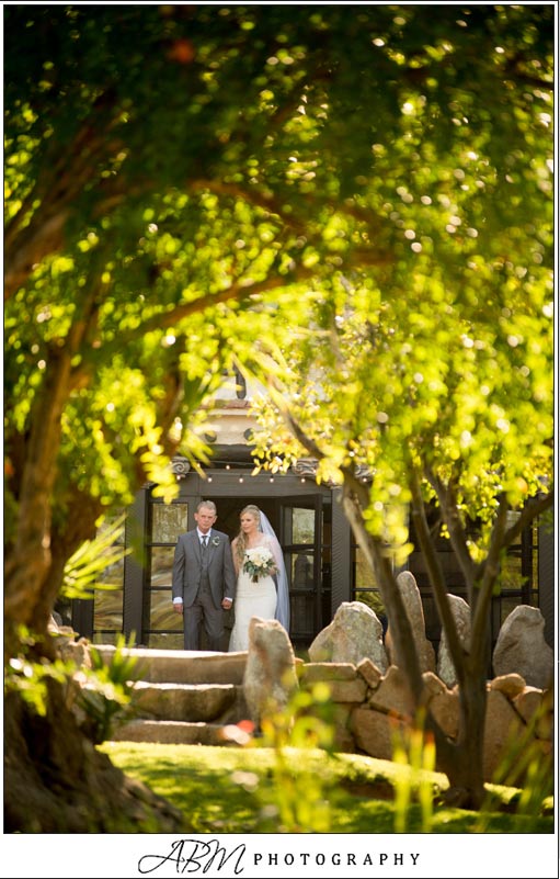 mt-wppdson-castle-san-diego-wedding-photographer-0028 Mt. Woodson Castle | Ramona | Naomi + Tony’s Wedding Photography