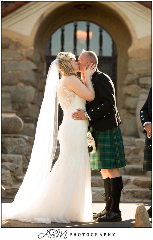 mt-wppdson-castle-san-diego-wedding-photographer-0035 Mt. Woodson Castle | Ramona | Naomi + Tony’s Wedding Photography