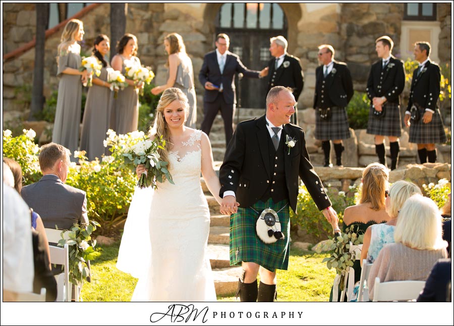 mt-wppdson-castle-san-diego-wedding-photographer-0036 Mt. Woodson Castle | Ramona | Naomi + Tony’s Wedding Photography