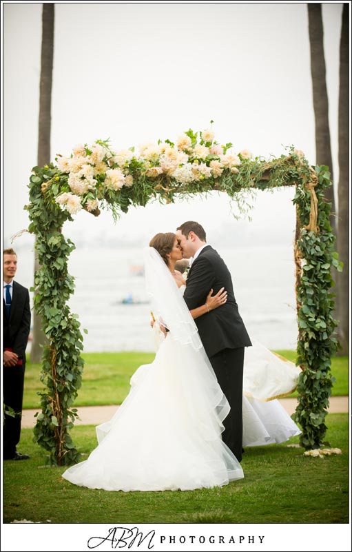 the-dana-resort-san-diego-wedding-photographer-0030 The Dana Resort | Mission Bay | Lindsey + Donilo’s Wedding Photography