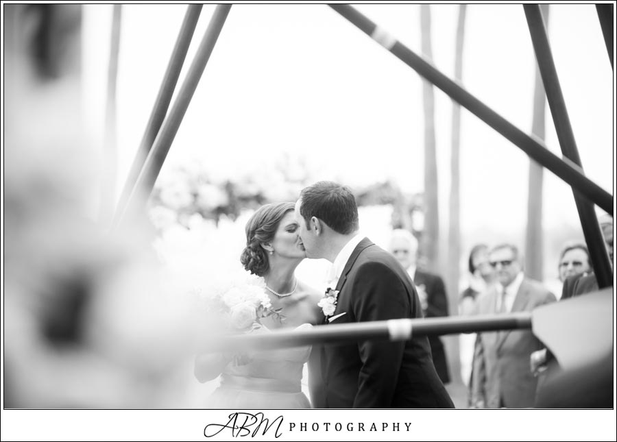 the-dana-resort-san-diego-wedding-photographer-0032 The Dana Resort | Mission Bay | Lindsey + Donilo’s Wedding Photography