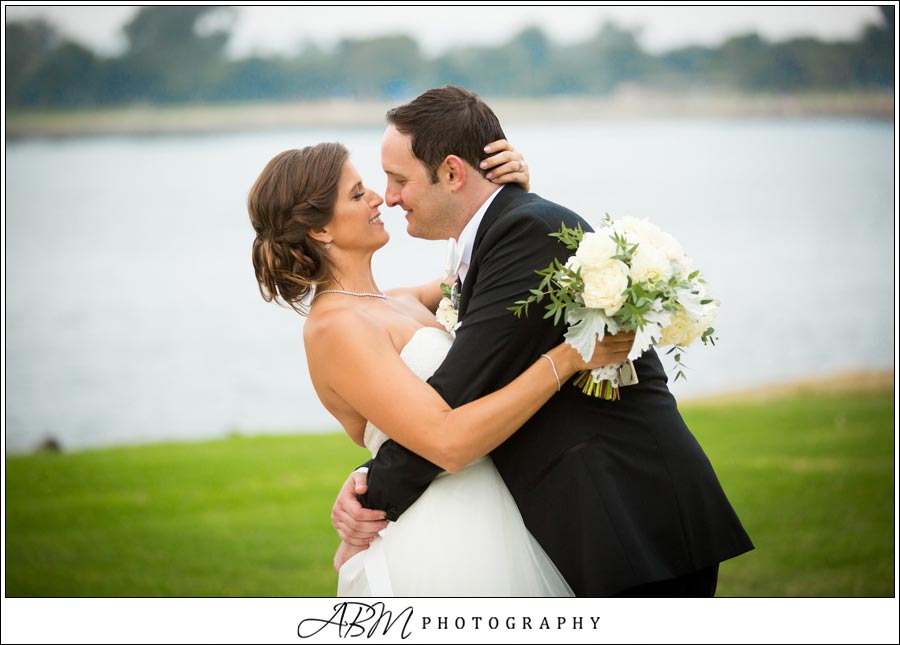 the-dana-resort-san-diego-wedding-photographer-0045 The Dana Resort | Mission Bay | Lindsey + Donilo’s Wedding Photography