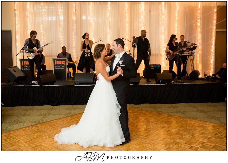 the-dana-resort-san-diego-wedding-photographer-0048 The Dana Resort | Mission Bay | Lindsey + Donilo’s Wedding Photography