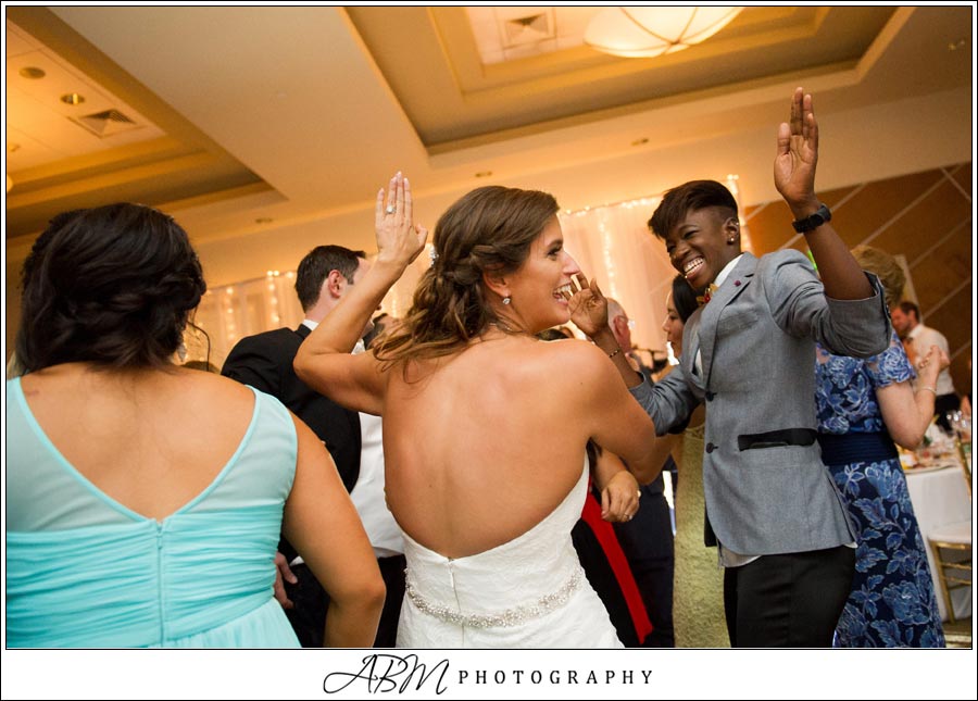 the-dana-resort-san-diego-wedding-photographer-0058 The Dana Resort | Mission Bay | Lindsey + Donilo’s Wedding Photography