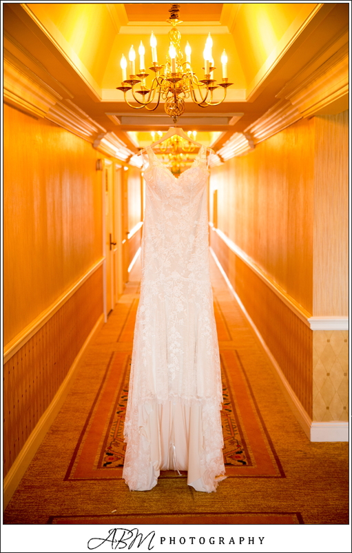 la-valencia-san-diego-wedding-photographer-0006 La Valencia Hotel | La Jolla | Colleen + Stefan’s Wedding Photography