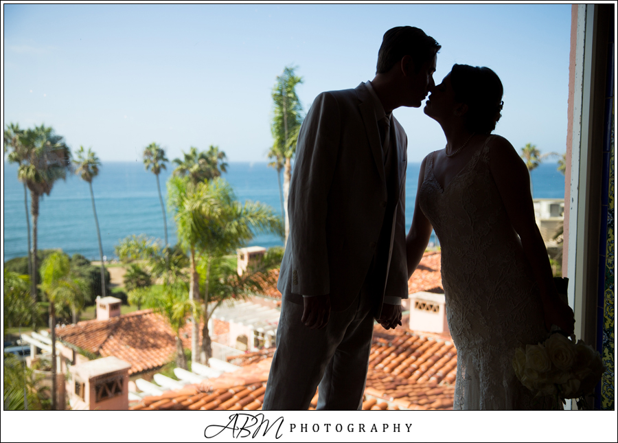 la-valencia-san-diego-wedding-photographer-0021 La Valencia Hotel | La Jolla | Colleen + Stefan’s Wedding Photography