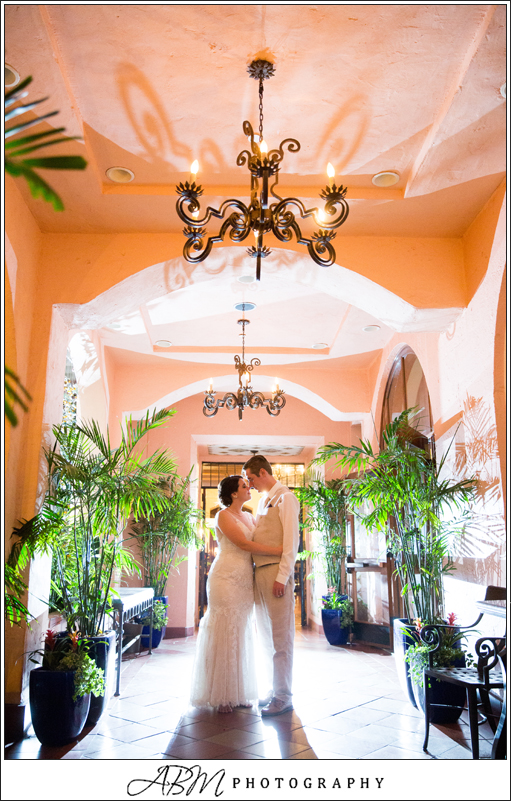 la-valencia-san-diego-wedding-photographer-0049 La Valencia Hotel | La Jolla | Colleen + Stefan’s Wedding Photography
