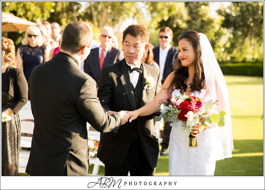 twin-oaks-golf-course-san-diego-wedding-photographer-0019 Twin Oaks Golf Course | San Marcos | Gen + Mike’s Wedding Photography