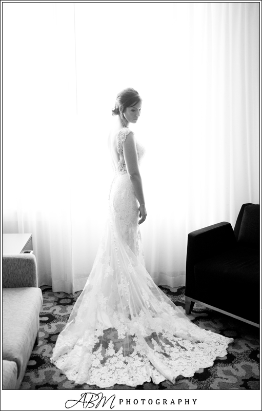 ultimate-skybox-san-diego-wedding-photographer-0012 South Beach Coronado | The Ultimate Skybox | San Diego | Rachael + Kalani’s Wedding Photography