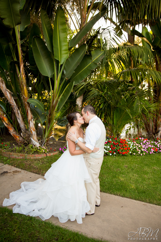 bahia-resort-san-diego-wedding-photography-0014 The Bahia Resort | Mission Bay | Tracy + Anthony’s Wedding Photography