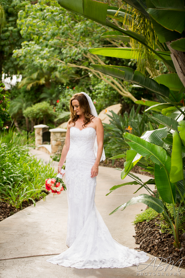 grand-tradition-estate-san-diego-wedding-photography-0020 Grand Tradition Estate | Fallbrook | Lauren + Ryan’s Wedding Photography