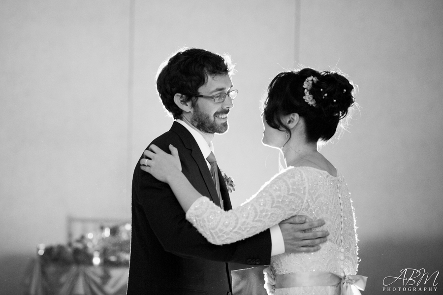 japanese-friendship-garden-san-diego-wedding-photographer-0041 Japanese Friendship Garden | San Diego | Elizabeth + William’s Wedding Photography