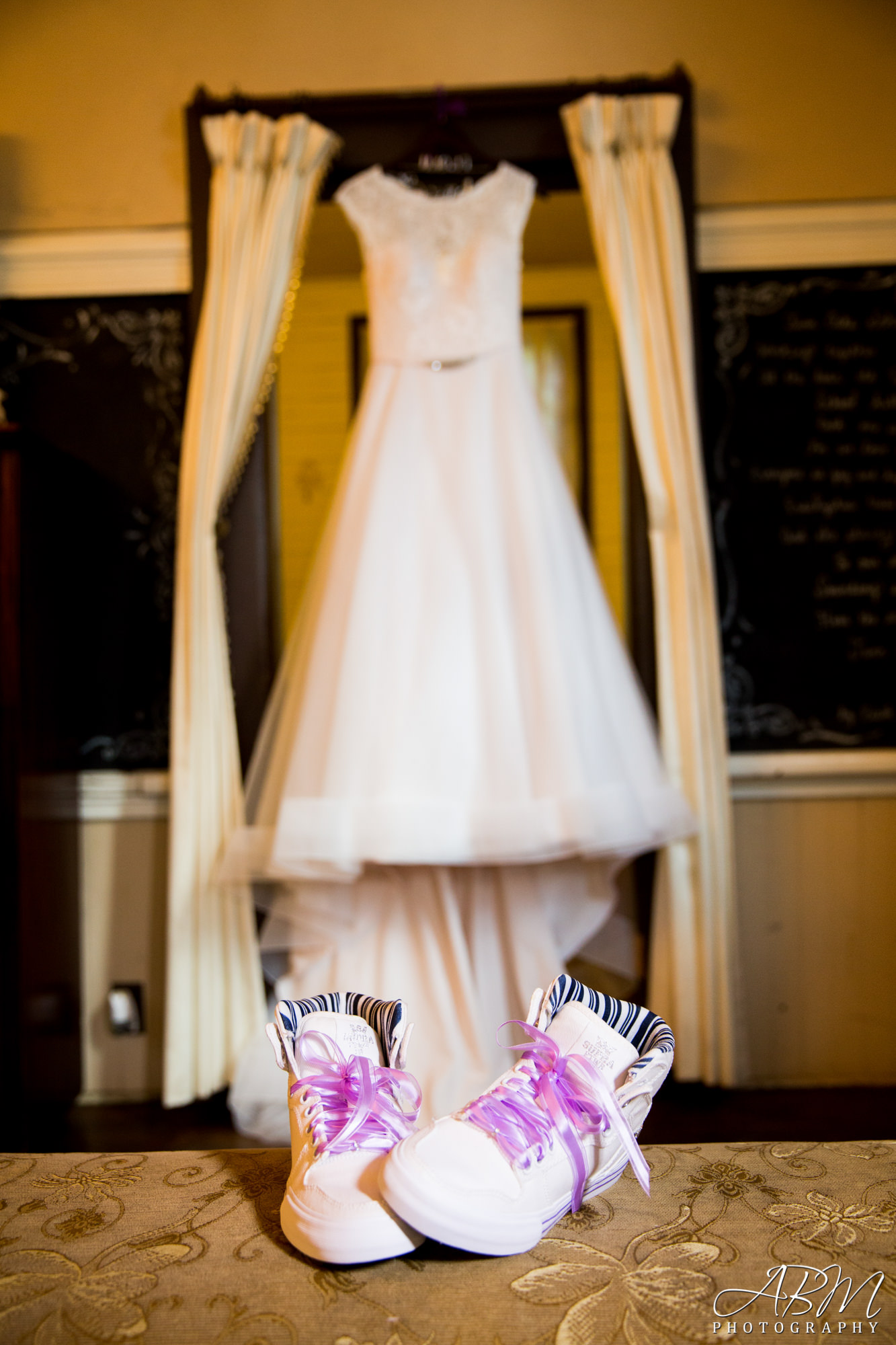 twin-oaks-garden-estate-san-diego-wedding-photography-0015 Sidnee + Maria’s Wedding | Twin Oaks Garden Estate | San Marcos