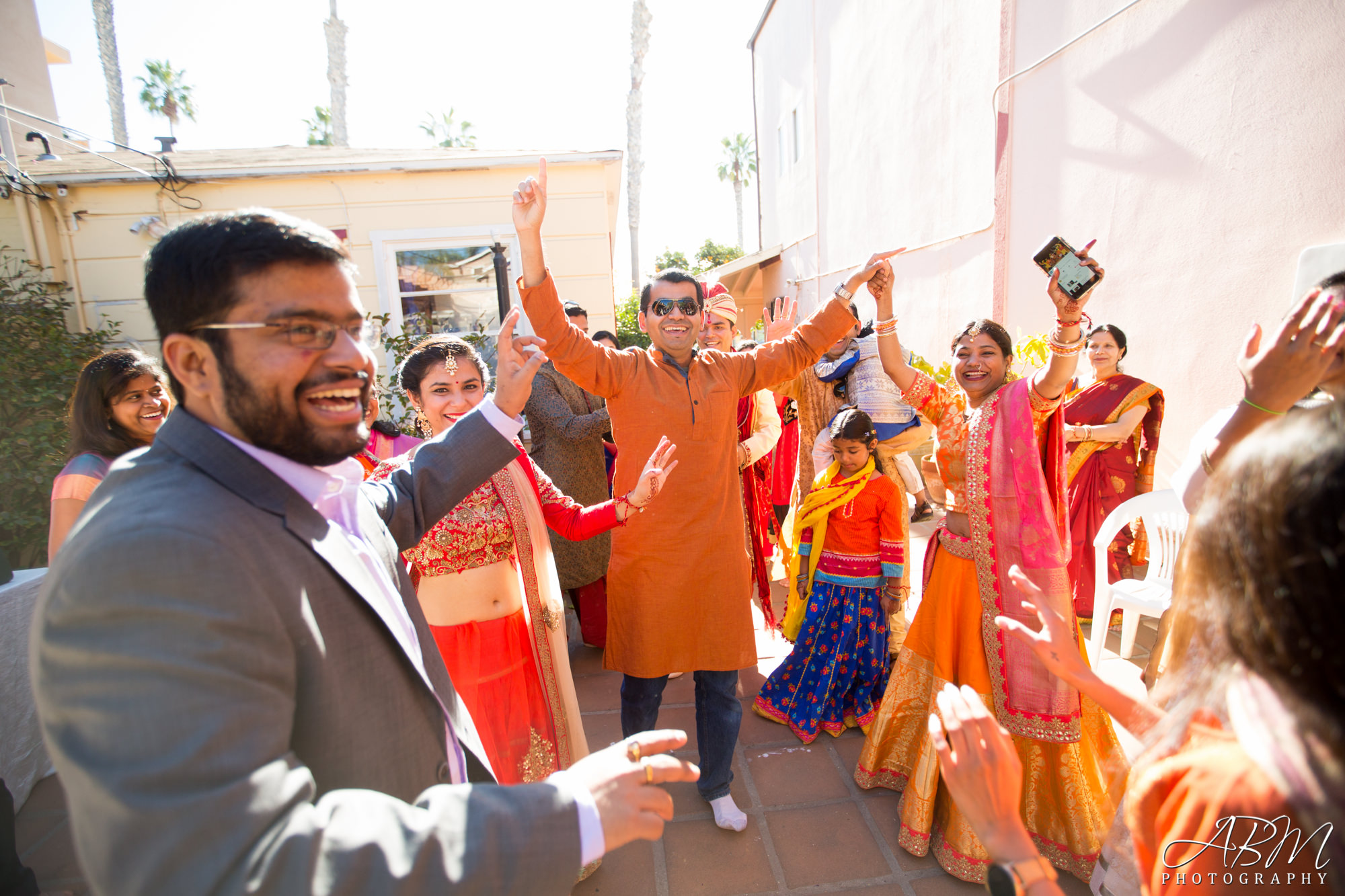 beach-wedding-photography-san-diego-wedding-photography-0018 Hare Krishna Temple | Pacific Beach | San Diego | Rahul + Soni’s Wedding Photography