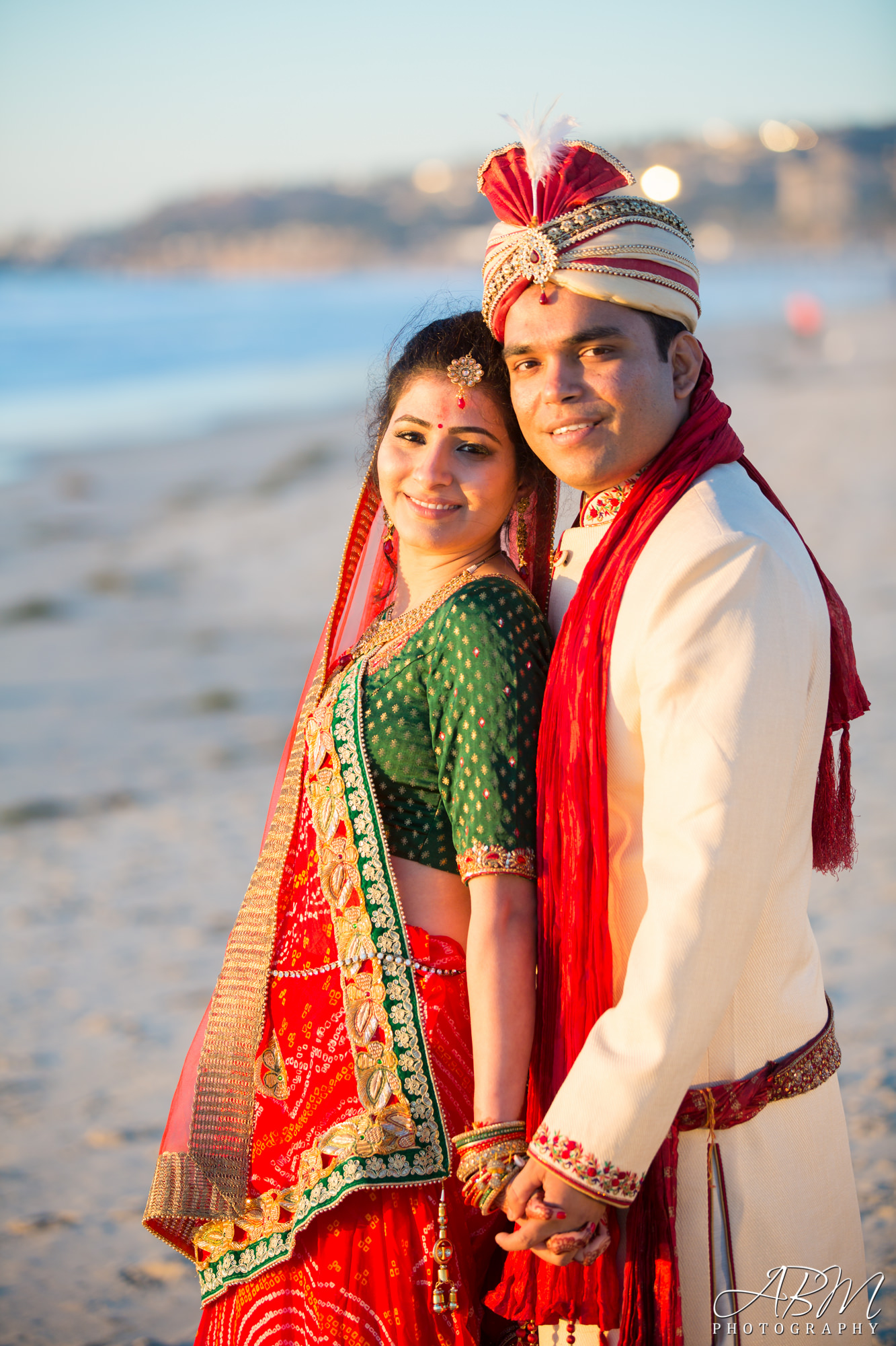 beach-wedding-photography-san-diego-wedding-photography-0040 Hare Krishna Temple | Pacific Beach | San Diego | Rahul + Soni’s Wedding Photography
