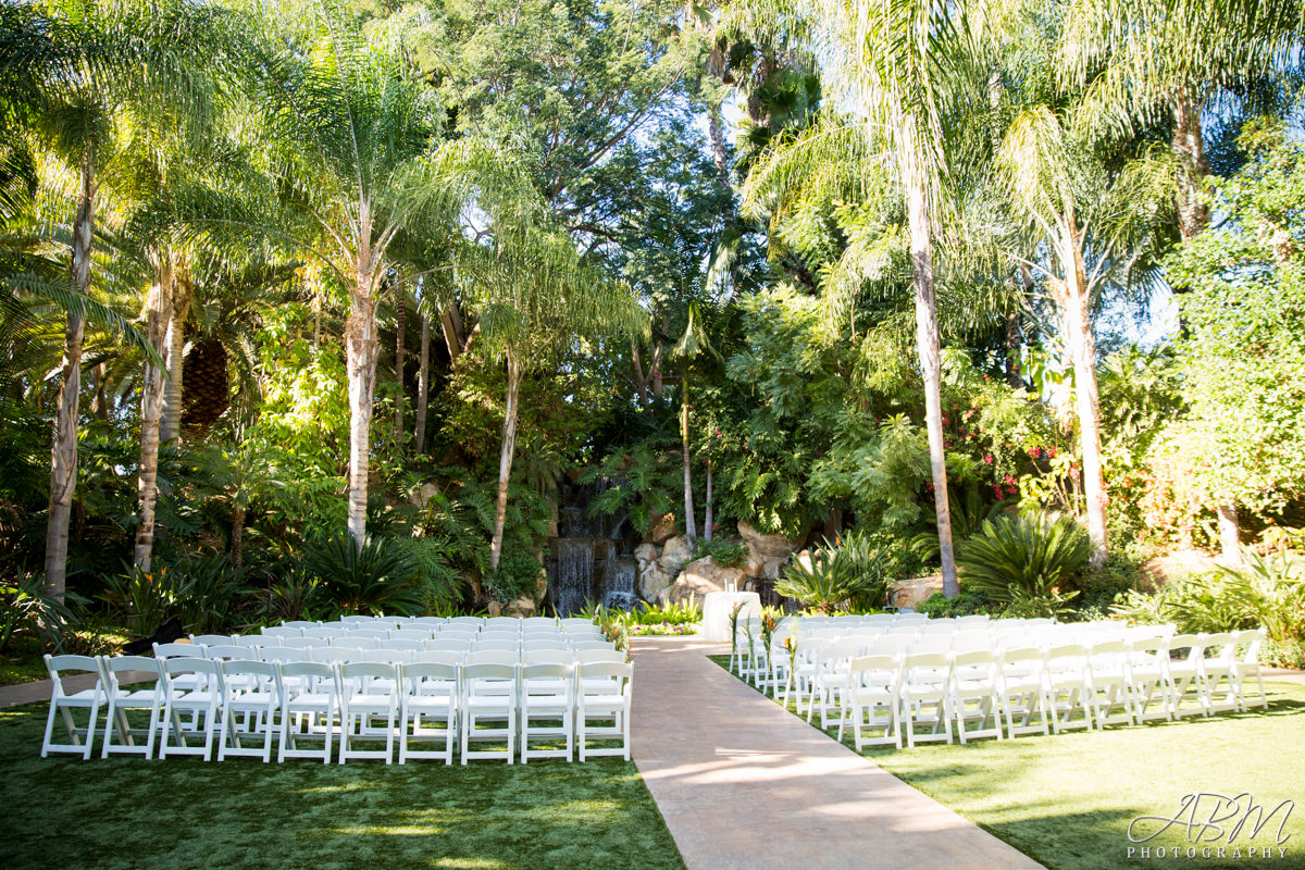 grand-tradition-arbor-terrace-san-deigo-wedding-photographer-0018 Grand Tradition | Arbor Terrace | Fallbrook | Heather + David’s Wedding Photography