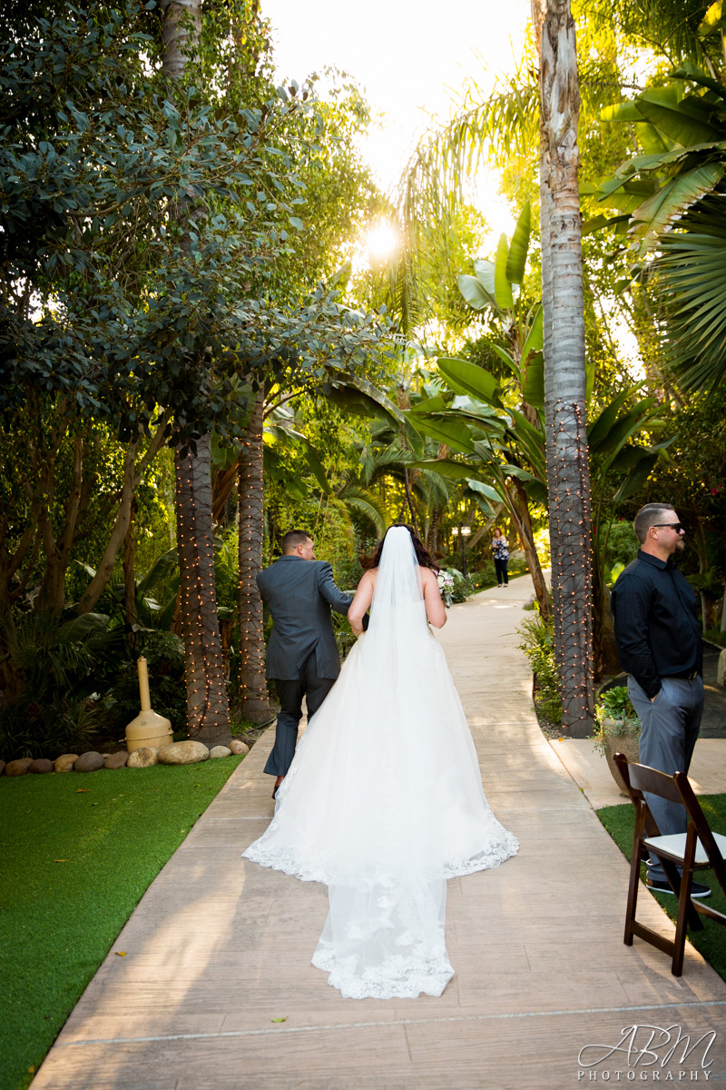 paradise-falls-san-diego-wedding-photography-0028-1 Paradise Falls | Oceanside | Christina + Jason’s Wedding Photography