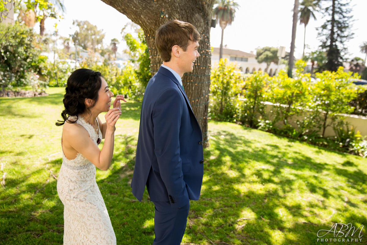 san-diego-wedding-photographer-la-jolla-womens-club-0016 La Jolla Woman’s Club | La Jolla | Calantha + Doug’s Wedding Photography