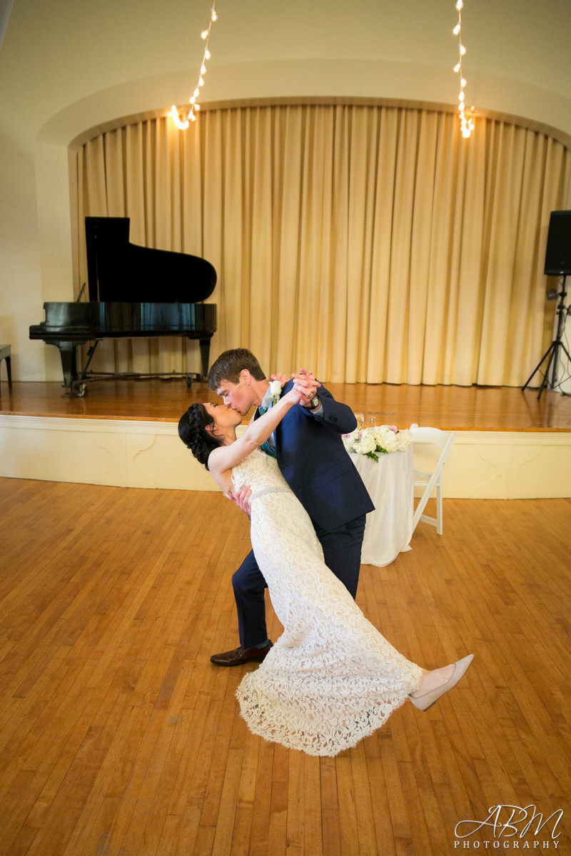 san-diego-wedding-photographer-la-jolla-womens-club-0043 La Jolla Woman’s Club | La Jolla | Calantha + Doug’s Wedding Photography