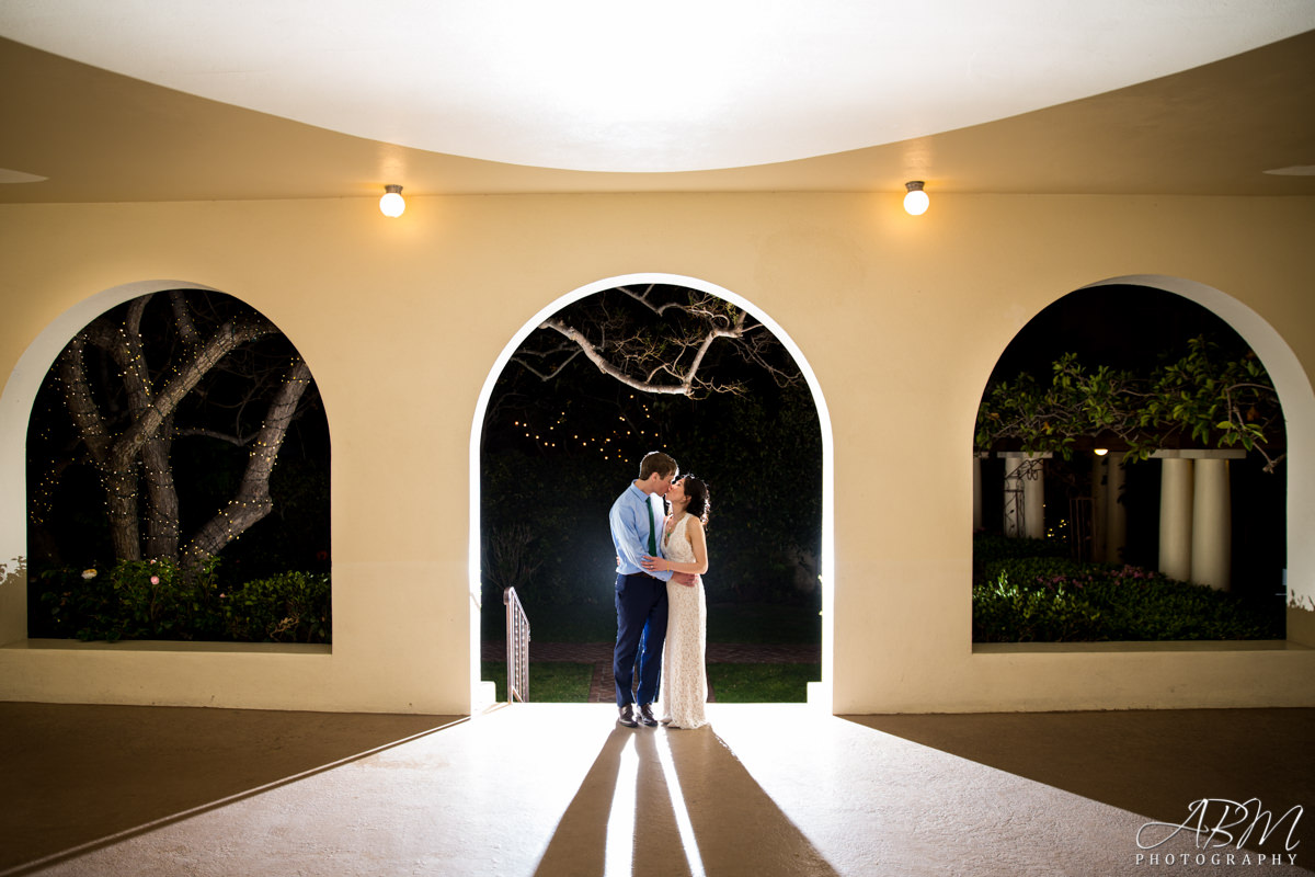 san-diego-wedding-photographer-la-jolla-womens-club-0051 La Jolla Woman’s Club | La Jolla | Calantha + Doug’s Wedding Photography