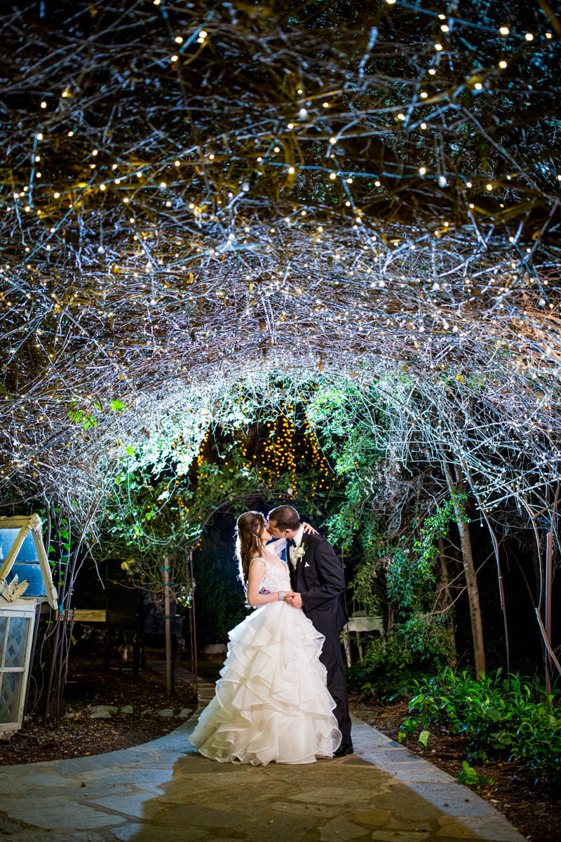 twin-oaks-wedding-estate-san-diego-wedding-photograher-0050 Twin Oaks House | San Marcos | Christine + Reza’s Wedding Photography