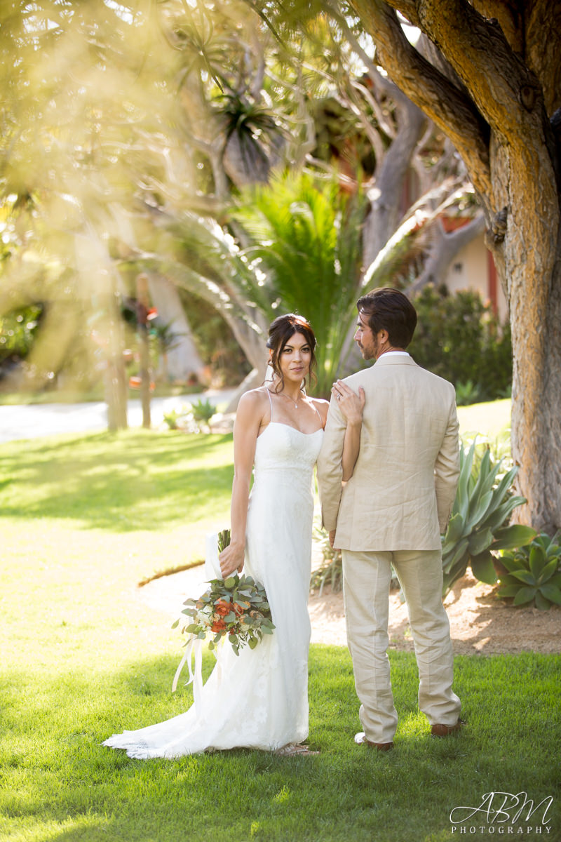 catamaran-resort-san-diego-wedding-photographer-0032 Catamaran Resort | Mission Bay | Julio + Michele’s Wedding Photography