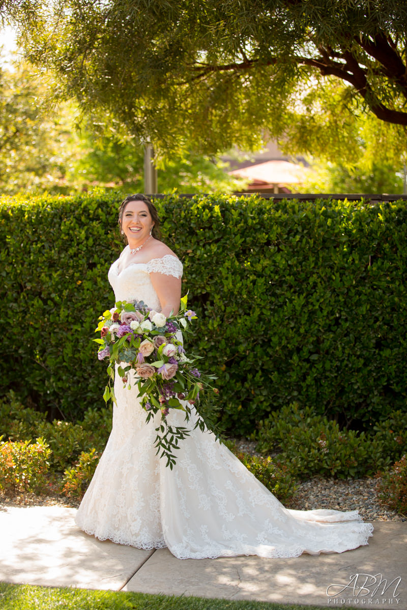 wiens-family-cellars-san-diego-wedding-photographer-0010 Wiens Family Cellars | Temecula | Desirae + Joshua’s Wedding Photography
