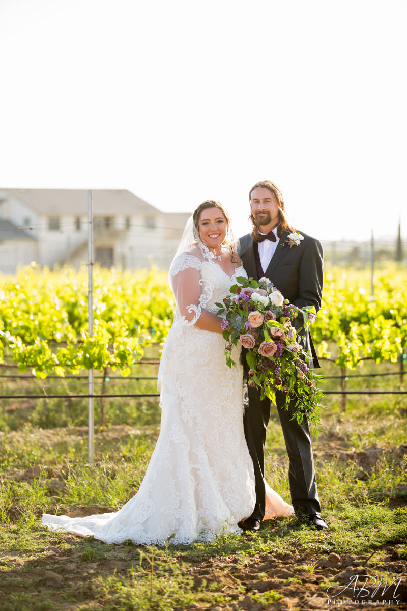wiens-family-cellars-san-diego-wedding-photographer-0032 Wiens Family Cellars | Temecula | Desirae + Joshua’s Wedding Photography