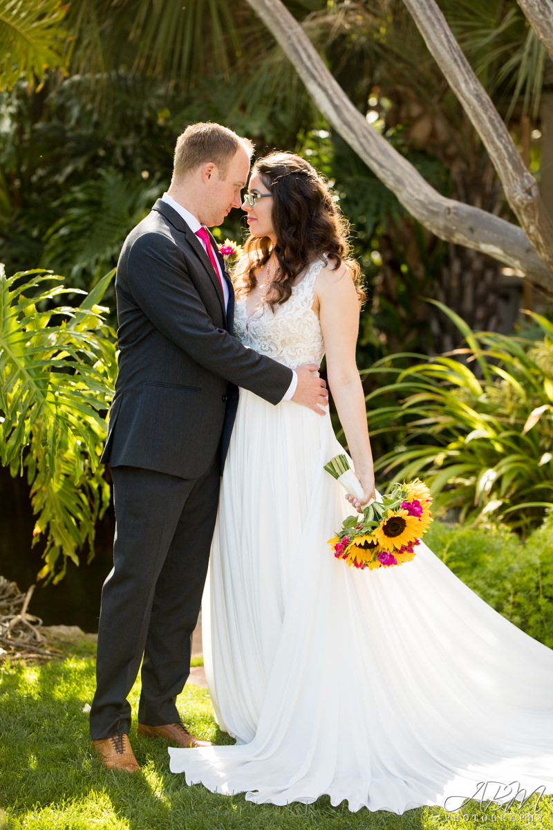catamaran-resort-san-diego-wedding-photographer-0013 Catamaran Resort | Mission Bay | Conner + Samina’s Wedding Photography