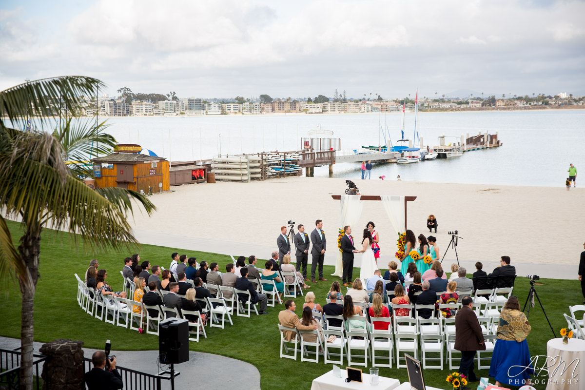 catamaran-resort-san-diego-wedding-photographer-0034 Catamaran Resort | Mission Bay | Conner + Samina’s Wedding Photography
