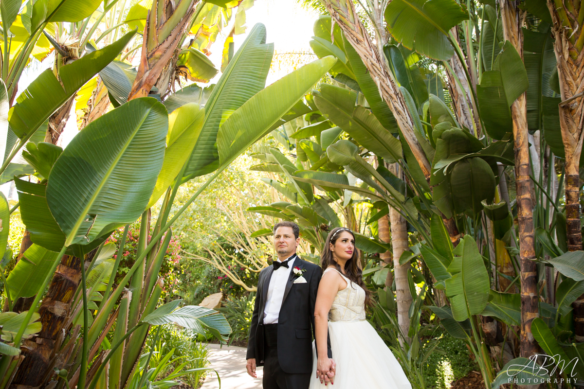 Grand Tradition Estate | Fallbrook | Elisabeth + Paul’s Wedding Photography Weddings grand-trafition-estate-san-diego-wedding-photographer-0002 Grand Tradition Estate | Fallbrook | Elisabeth + Paul’s Wedding Photography