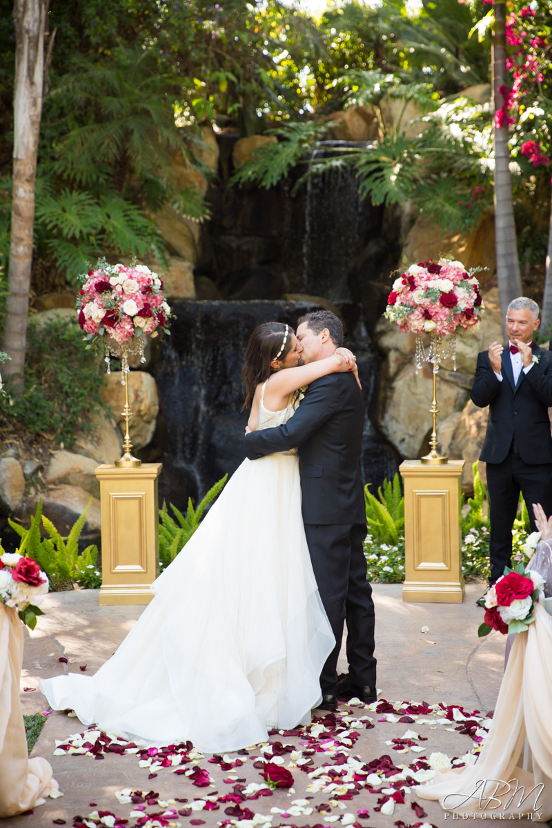 grand-trafition-estate-san-diego-wedding-photographer-0023 Grand Tradition Estate | Fallbrook | Elisabeth + Paul’s Wedding Photography