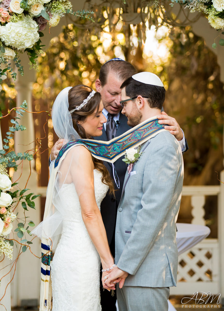 twin-oaks-estate-san-diego-wedding-photographer-0035-1 Twin Oaks House | San Marcos | Amanda + Yoni’s Wedding Photography