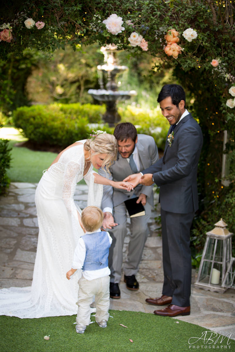 Twin Oaks House | San Marcos | Maya + Kalvin’s Wedding Photography Weddings twin-oaks-estate-san-diego-wedding-photographer-0038 Twin Oaks House | San Marcos | Maya + Kalvin’s Wedding Photography