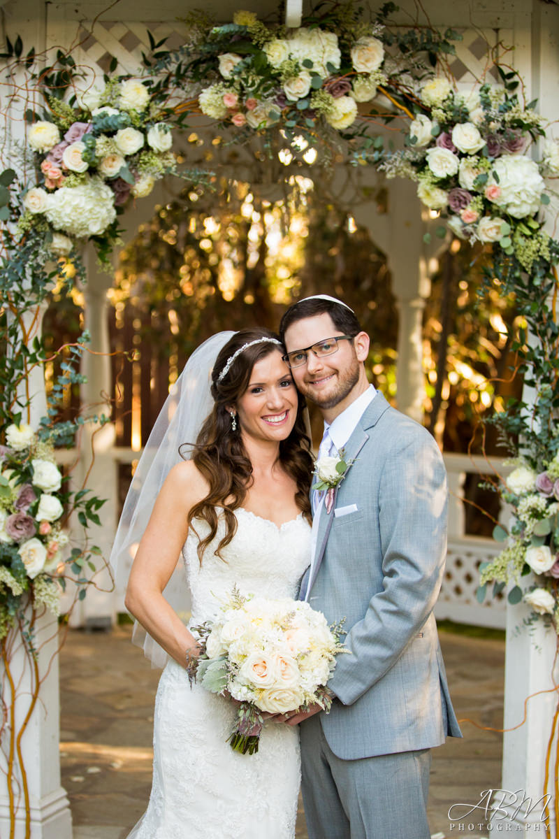 twin-oaks-estate-san-diego-wedding-photographer-0042-1 Twin Oaks House | San Marcos | Amanda + Yoni’s Wedding Photography