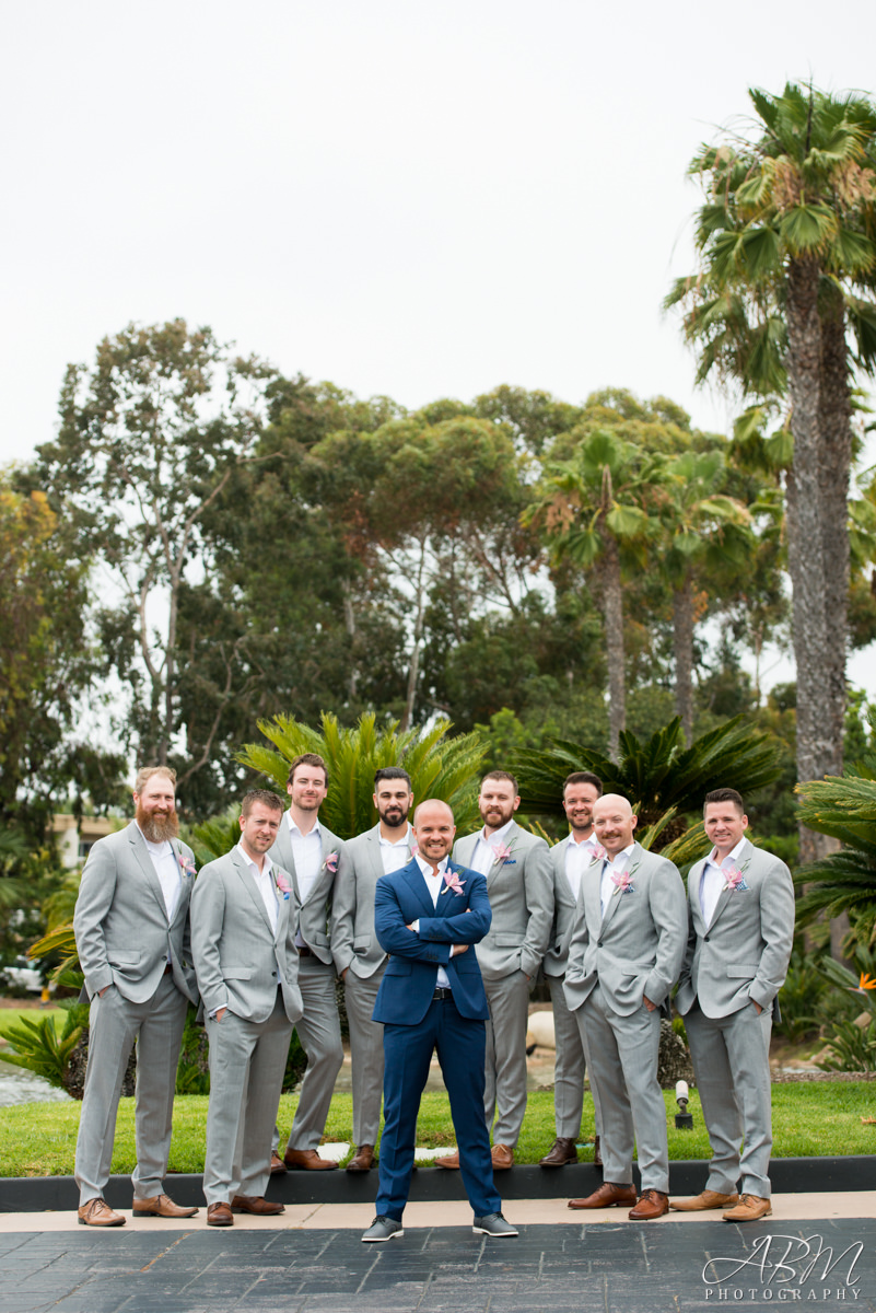 Coronado Island Marriott Resort | Coronado | Jamie + Trent’s Wedding Photography Weddings coronado-marriott-san-diego-wedding-photographer-0012 Coronado Island Marriott Resort | Coronado | Jamie + Trent’s Wedding Photography