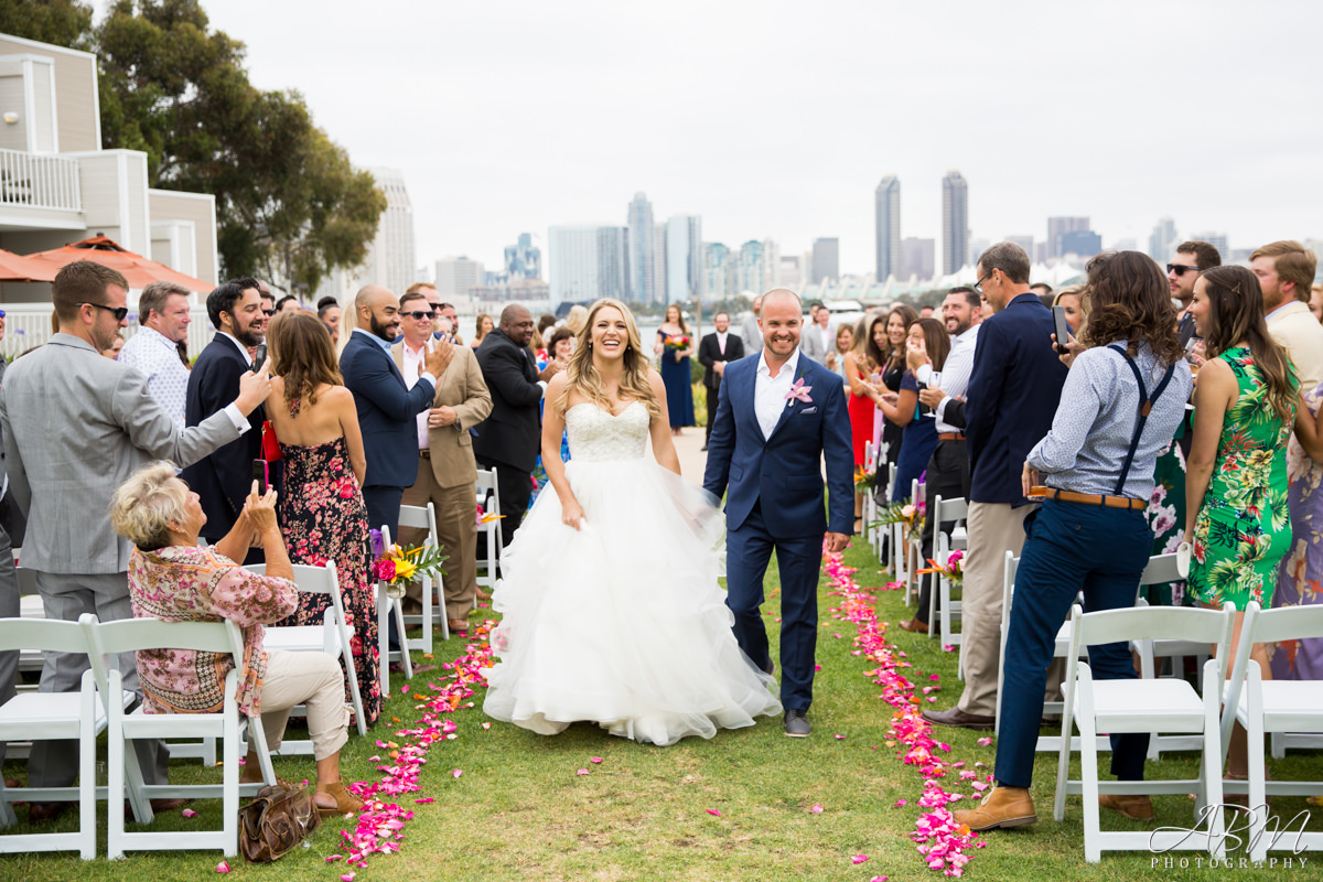 Coronado Island Marriott Resort | Coronado | Jamie + Trent’s Wedding Photography Weddings coronado-marriott-san-diego-wedding-photographer-0033 Coronado Island Marriott Resort | Coronado | Jamie + Trent’s Wedding Photography