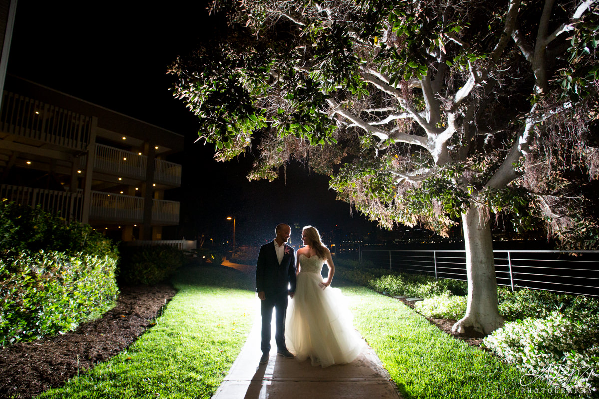 coronado-marriott-san-diego-wedding-photographer-0053 Coronado Island Marriott Resort | Coronado | Jamie + Trent’s Wedding Photography