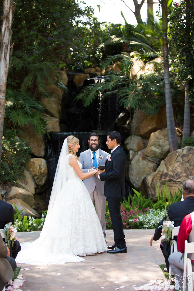 arbor-terrece-grand-tradition-san-diego-wedding-photograper-0023 Grand Tradition Estate | Fallbrook | Sharla + Daniel’s Wedding Photography