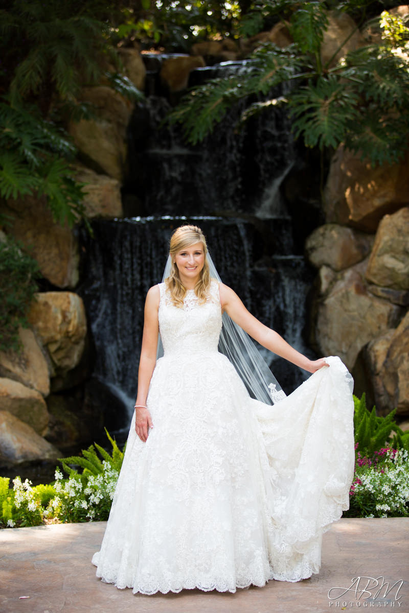 arbor-terrece-grand-tradition-san-diego-wedding-photograper-0028 Grand Tradition Estate | Fallbrook | Sharla + Daniel’s Wedding Photography