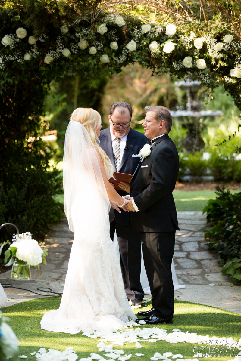 twin-oaks-san-diego-wedding-photographer-0027 Twin Oaks House | San Marcos | Michelle + Robert’s Wedding Photography