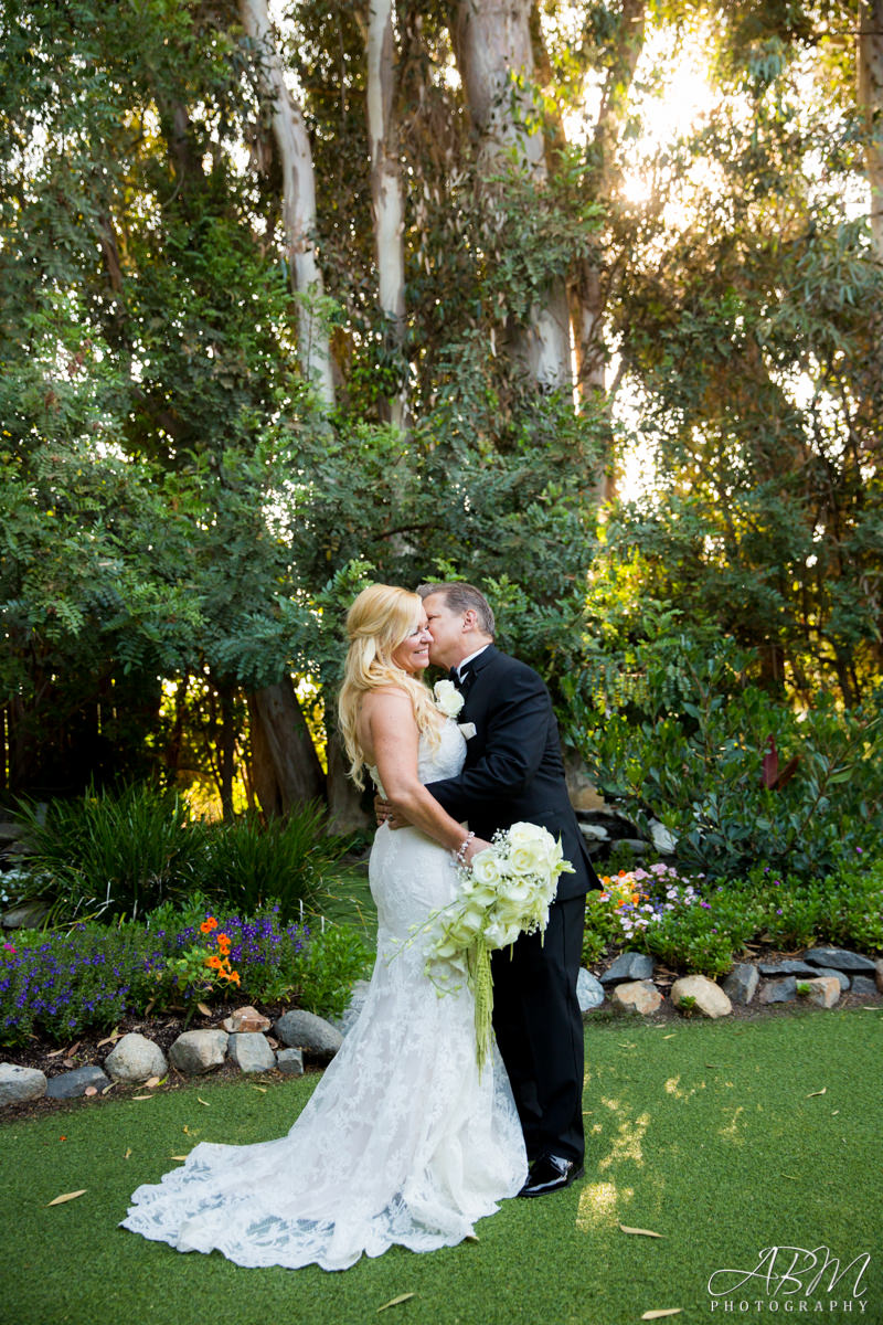 twin-oaks-san-diego-wedding-photographer-0036 Twin Oaks House | San Marcos | Michelle + Robert’s Wedding Photography