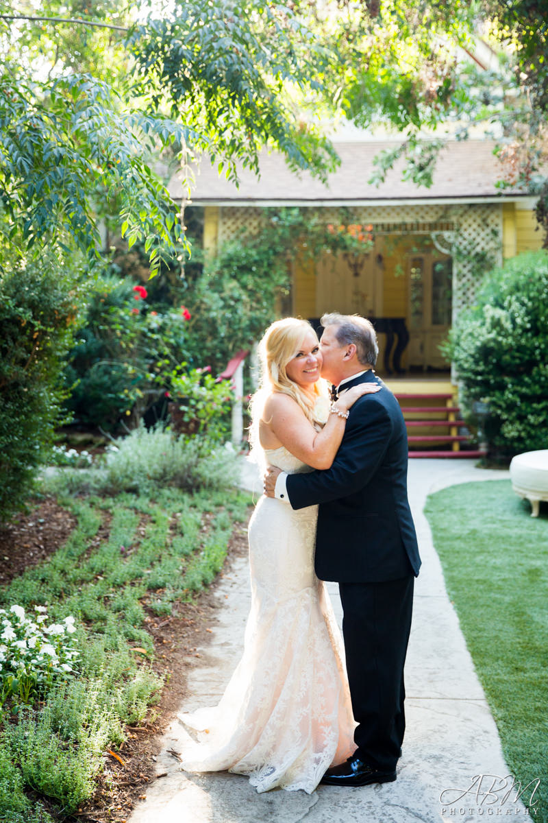 twin-oaks-san-diego-wedding-photographer-0041 Twin Oaks House | San Marcos | Michelle + Robert’s Wedding Photography