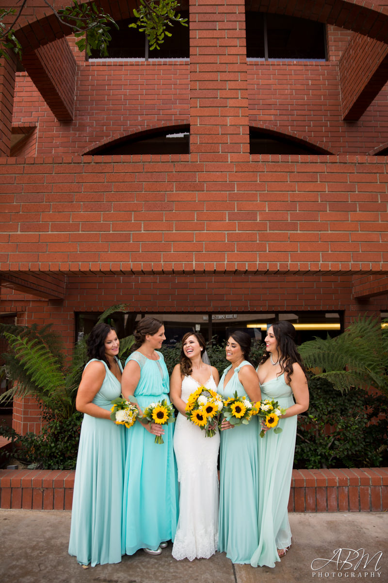 32-north-brewing-company-san-diego-wedding-photograper-0017 32 North Brewing Company | San Diego | Sarah + Nate’s Wedding Photography